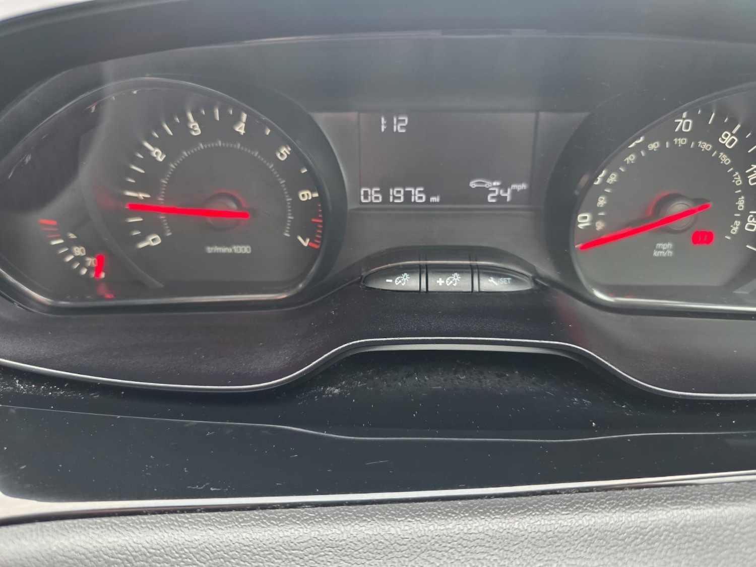 Used Peugeot 208 2015 for sale - 78180126: Photo 14