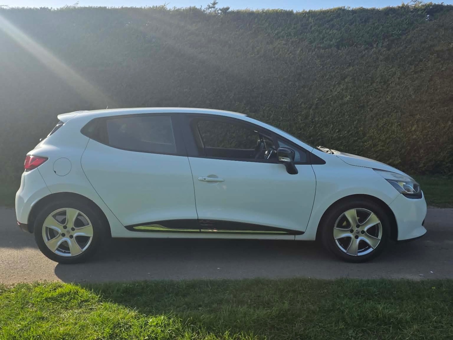 Used Renault Clio 2014 for sale - 78166450: Photo 4