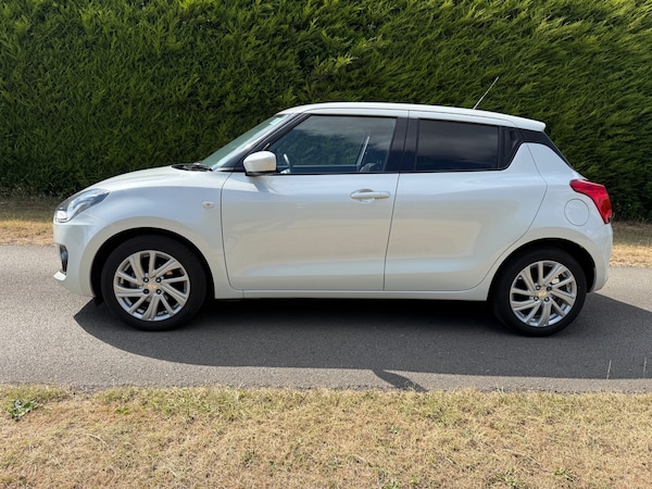 Used Suzuki Swift 2024 for sale - 75170230: Photo 5