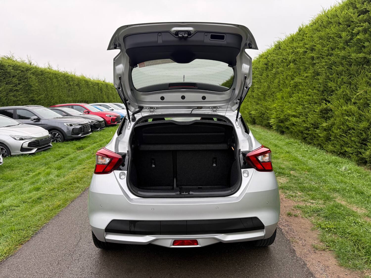Nissan Micra 1.0 IG-T 92 Tekna 5dr