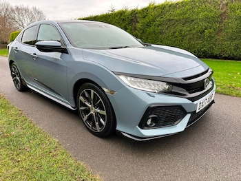 Used Honda Civic 2017 for sale - 69479944: Photo