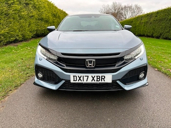 Used Honda Civic 2017 for sale - 69479944: Photo