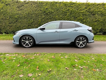 Used Honda Civic 2017 for sale - 69479944: Photo