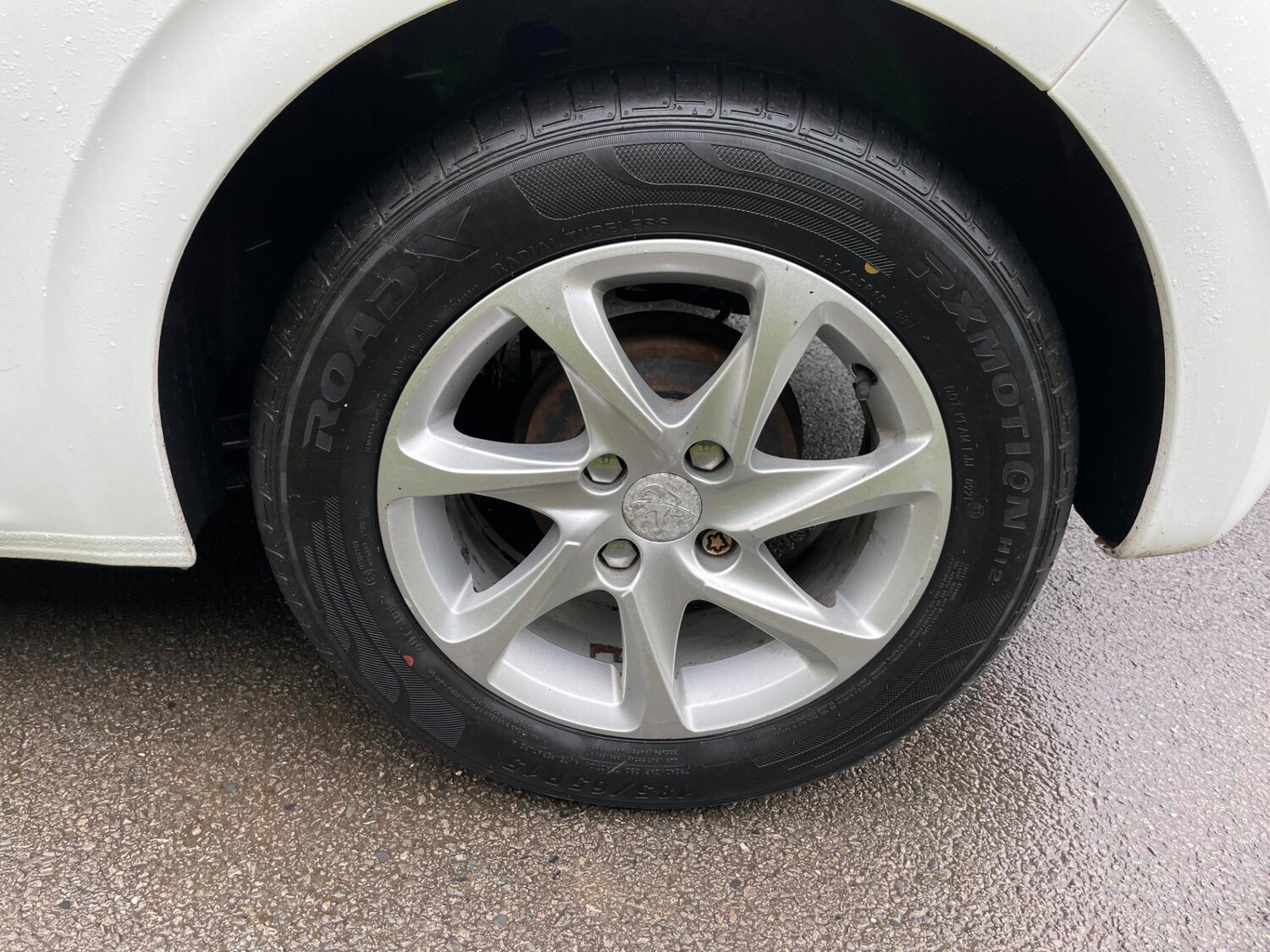 Used Peugeot 208 2013 for sale - 66721649: Photo 21