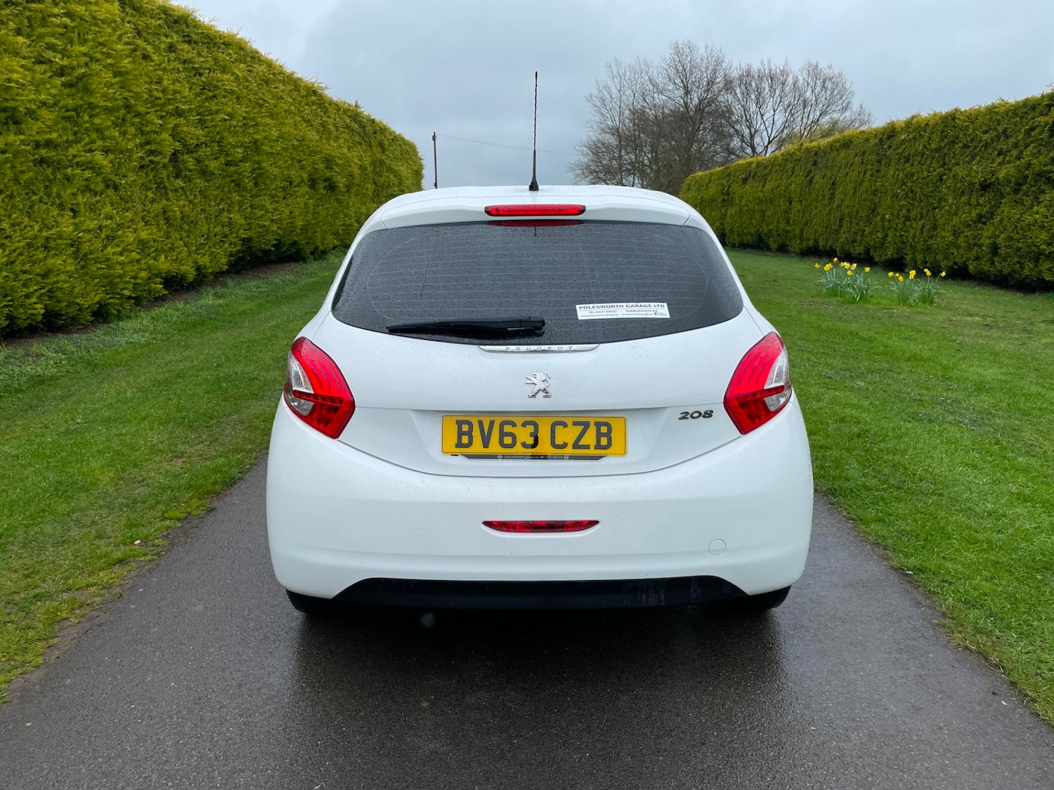 Used Peugeot 208 2013 for sale - 66721649: Photo 8