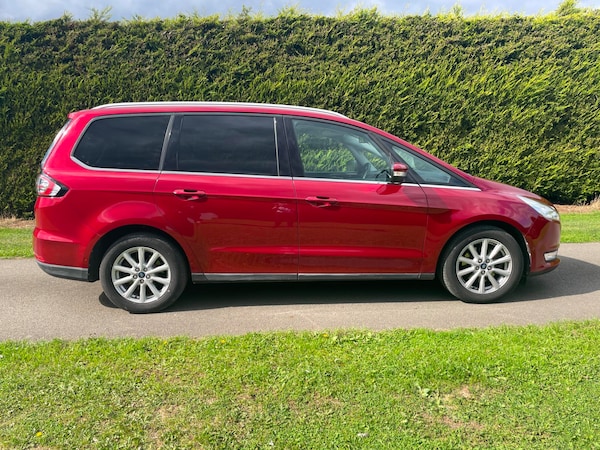 Used Ford Galaxy 2017 for sale - 64237364: Photo 10