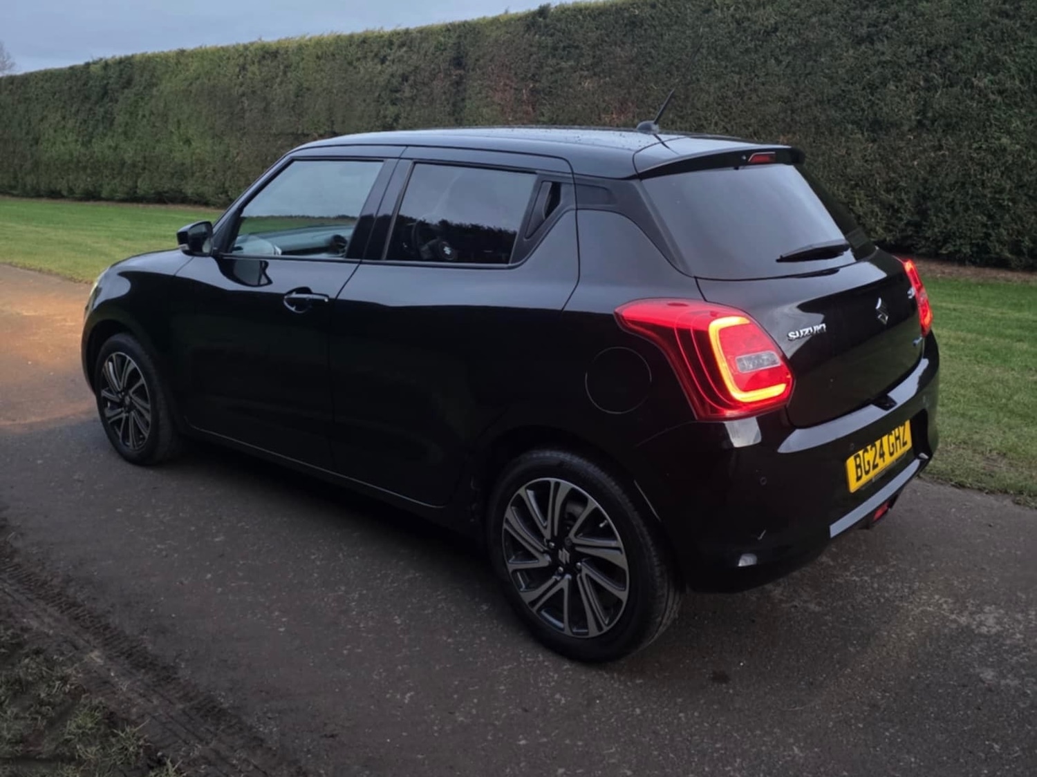 Used Suzuki Swift 2024 for sale - 77296571: Photo 6