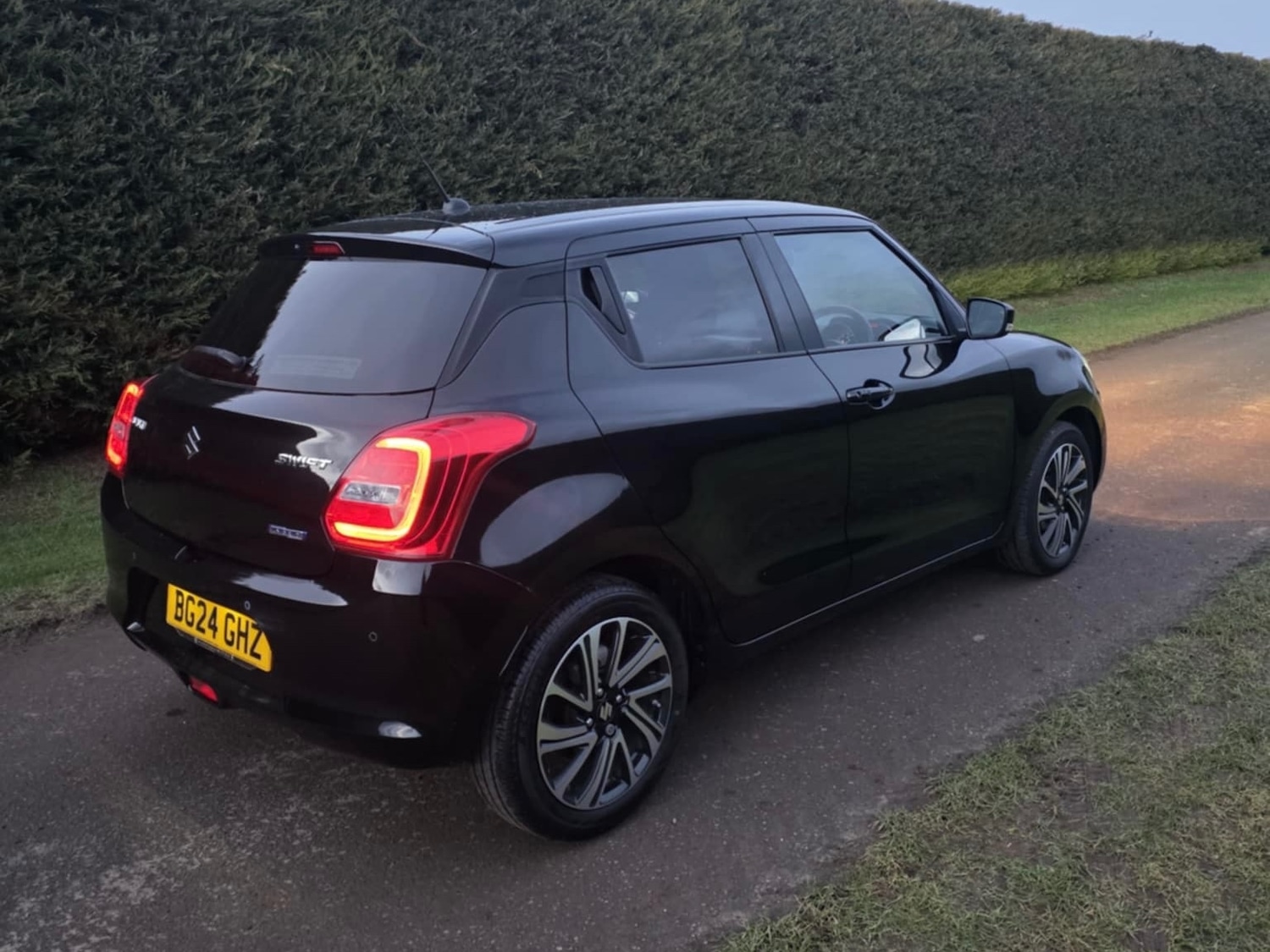 Used Suzuki Swift 2024 for sale - 77296571: Photo 9