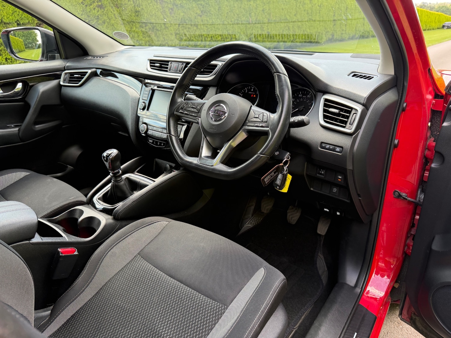 Nissan Qashqai 1.3 DiG-T 160 Acenta Premium 5dr