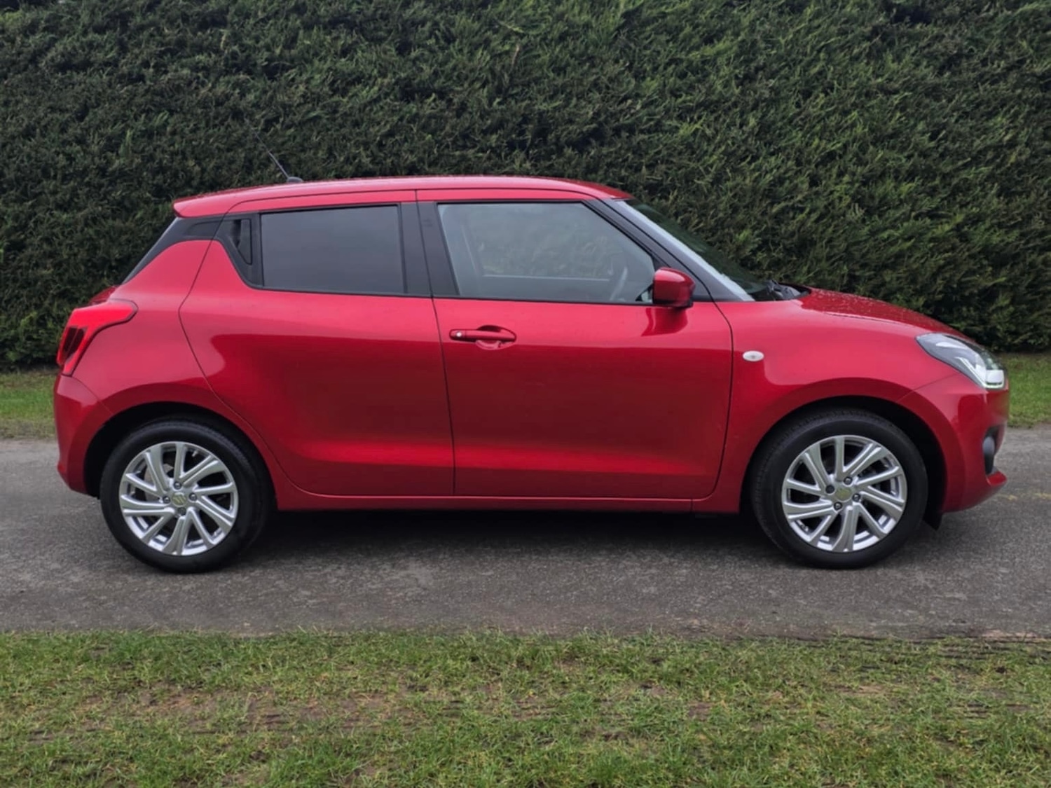 Used Suzuki Swift 2024 for sale - 77033647: Photo 5