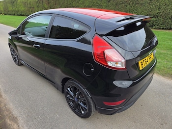 Used Ford Fiesta 2014 for sale - 77743942: Photo