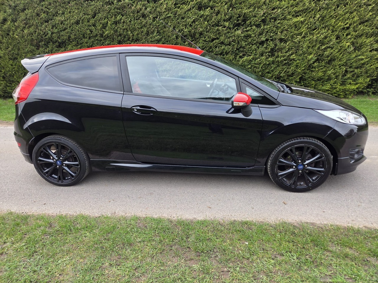 Used Ford Fiesta 2014 for sale - 77743942: Photo 5