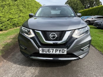 Used Nissan X-Trail 2017 for sale - 79732024: Photo