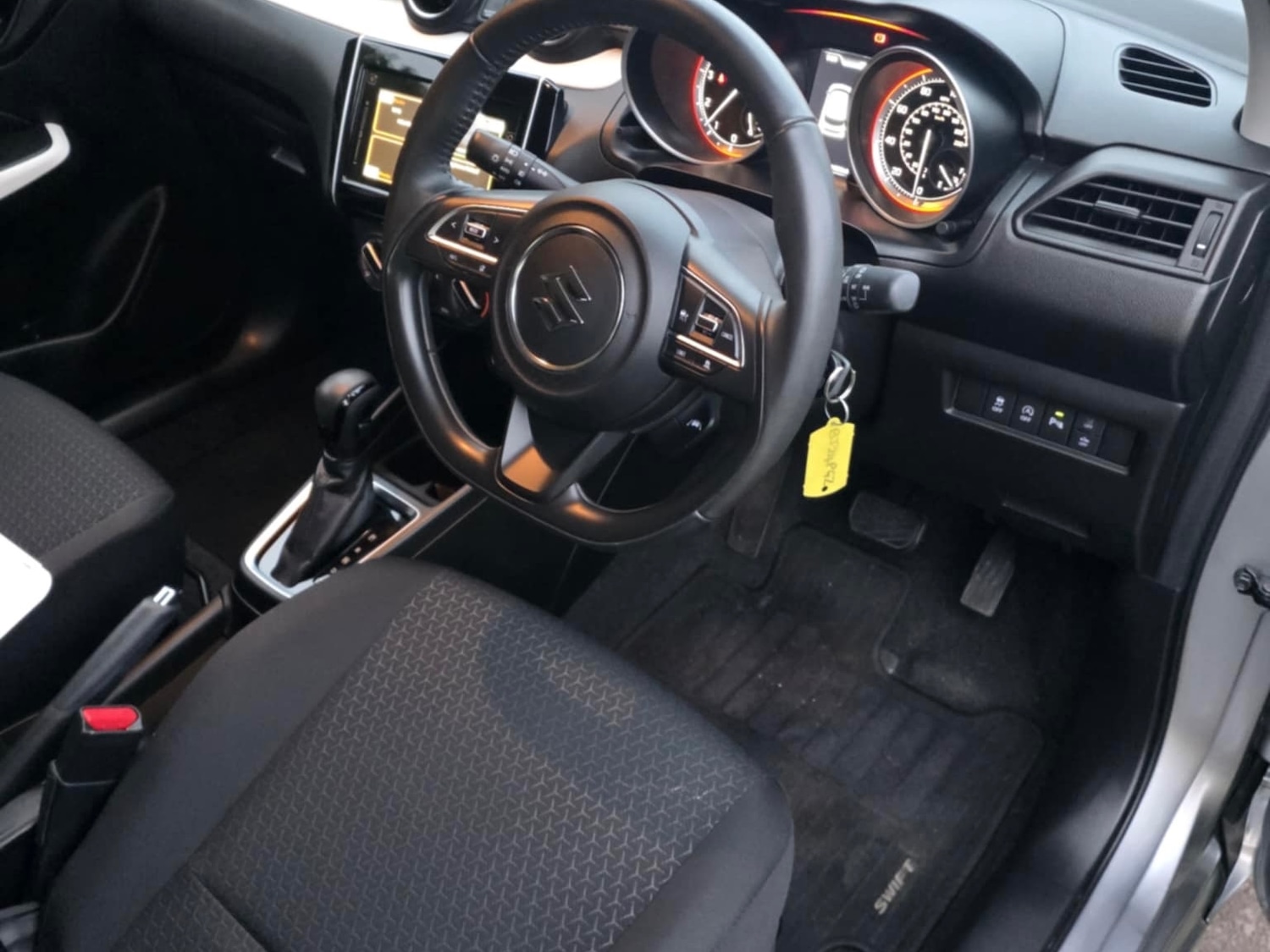 Used Suzuki Swift 2024 for sale - 77296567: Photo 12