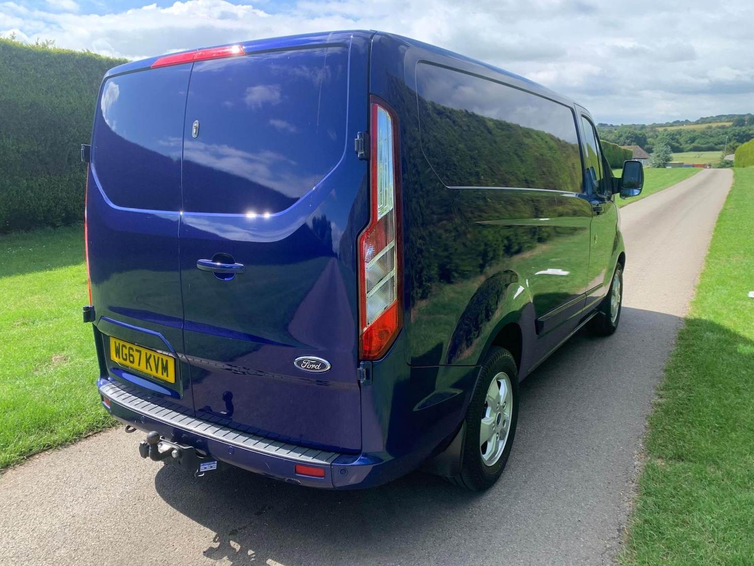 Used Ford Transit Custom 2017 for sale - 67735290: Photo 6