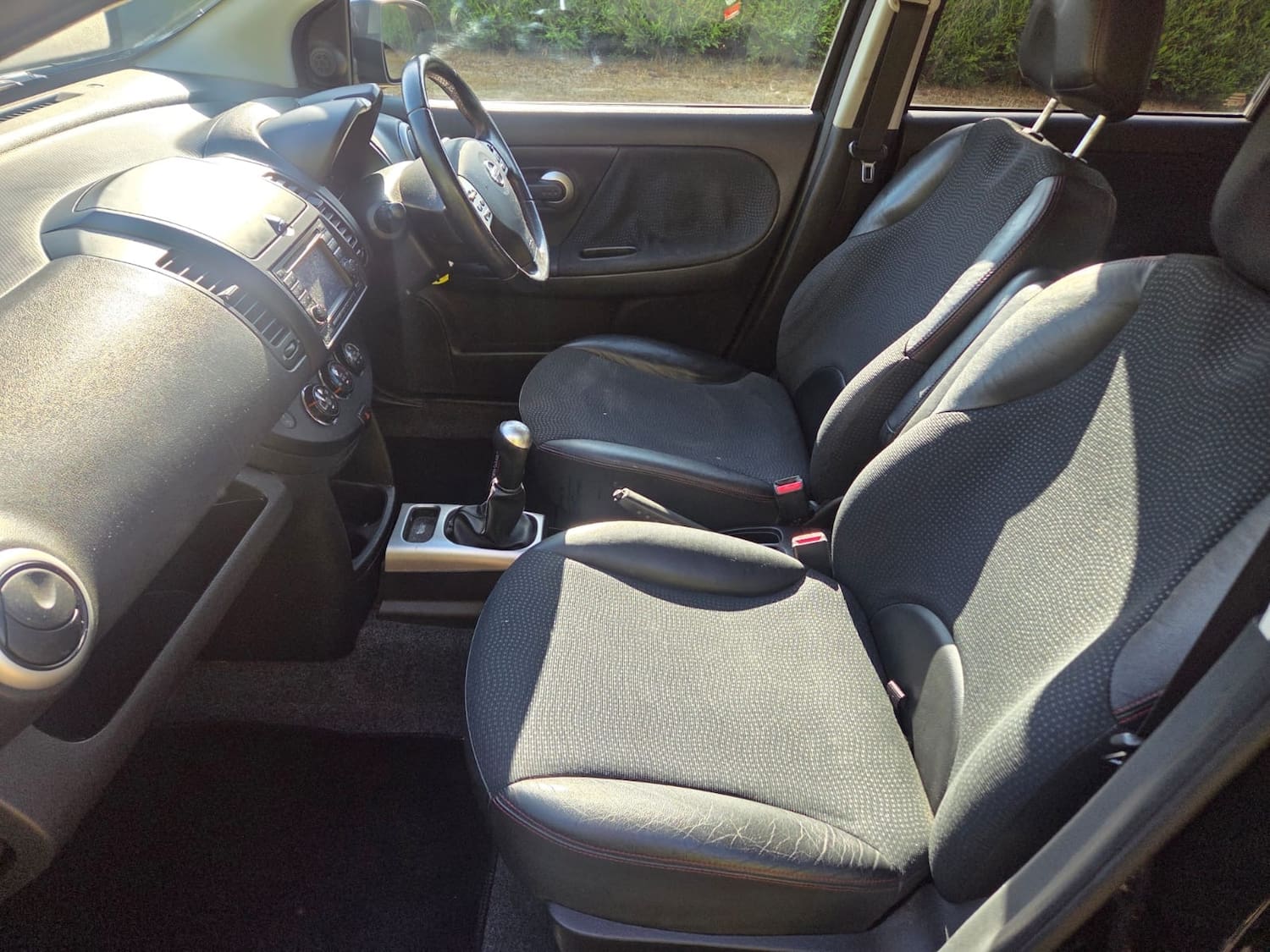 Nissan Note 1.6 Tekna 5dr