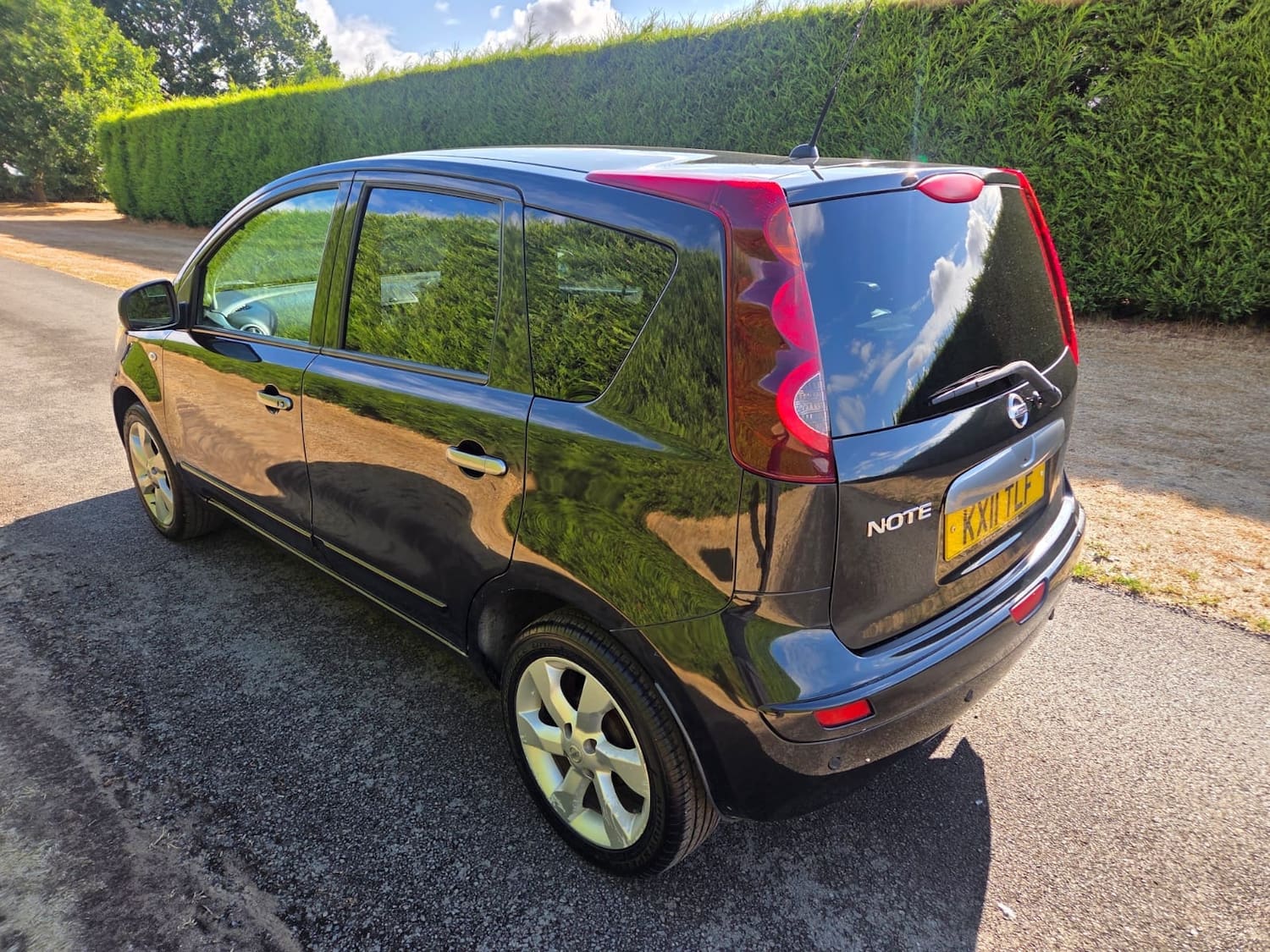 Nissan Note 1.6 Tekna 5dr