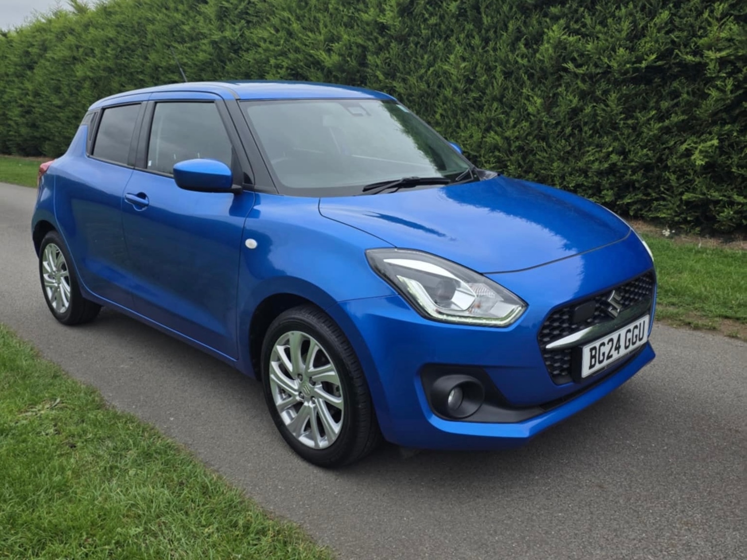 Used Suzuki Swift 2024 for sale - 76298907: Photo 1