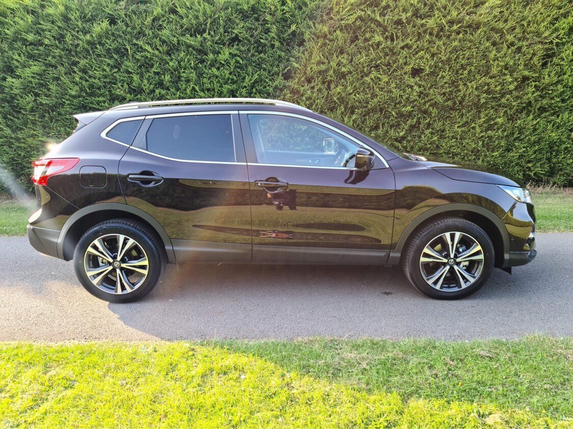 Polesworth Garage | Used Cars | Nissan | Qashqai 1.3 DiG-T N-Connecta 5dr