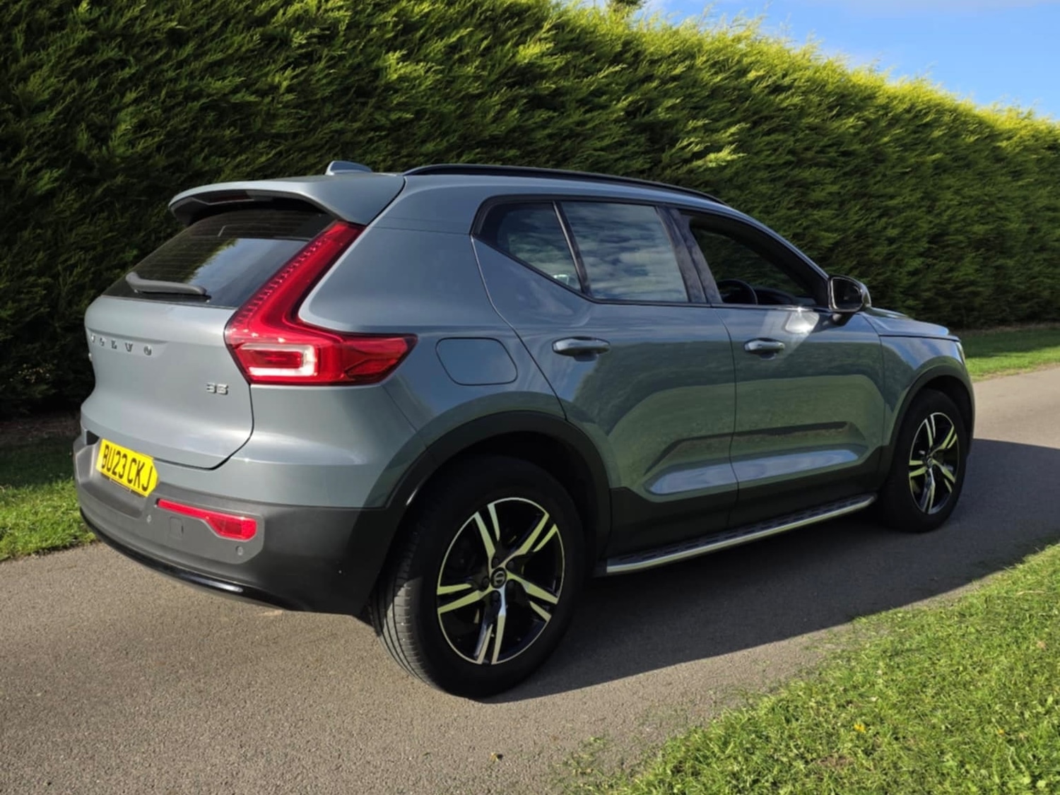 Used Volvo XC40 2023 for sale - 76183104: Photo 9