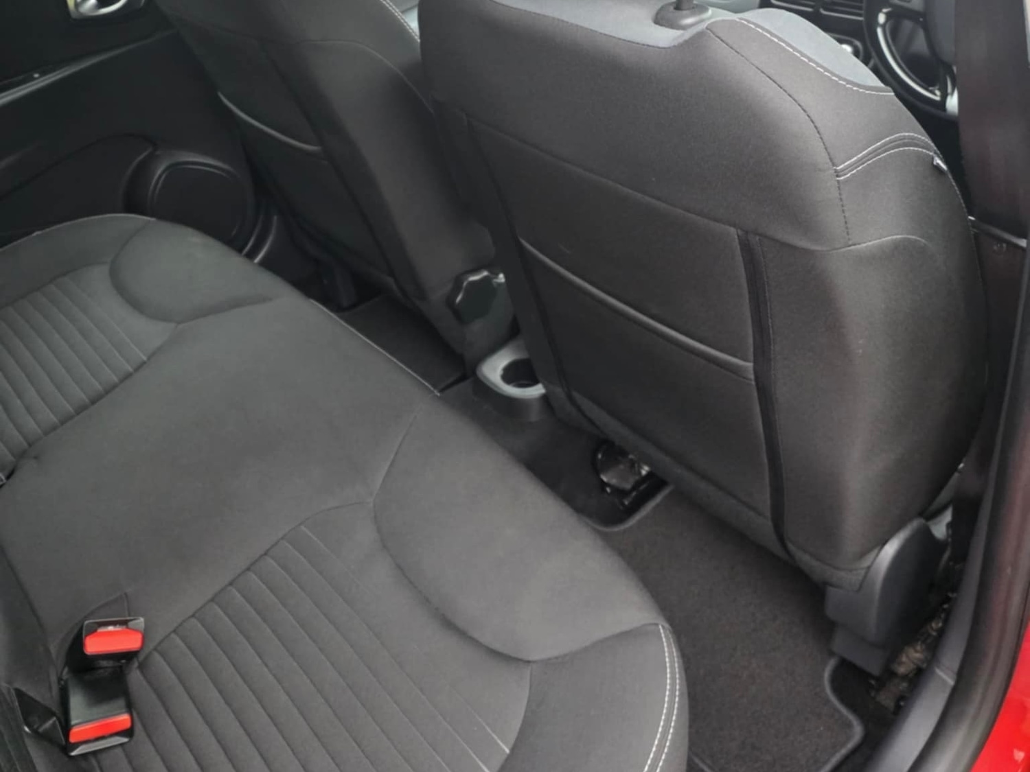 Used Renault Clio 2015 for sale - 77033141: Photo 13