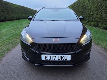 Used Ford Focus 2017 for sale - 77701978: Photo