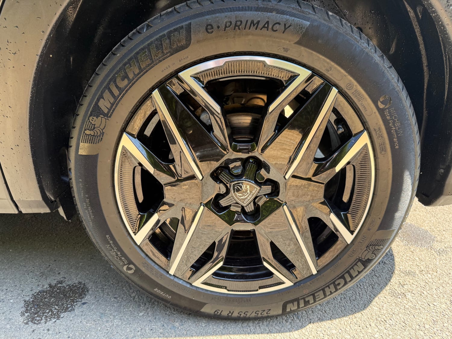 Peugeot 3008 1.2 Hybrid 136 GT 5dr e-DSC6