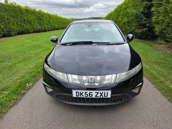 Used Honda Civic 2006 for sale - 76265205: Photo 2