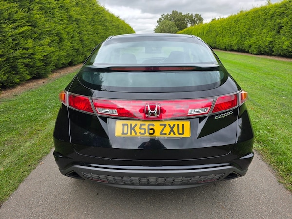 Used Honda Civic 2006 for sale - 76265205: Photo 6
