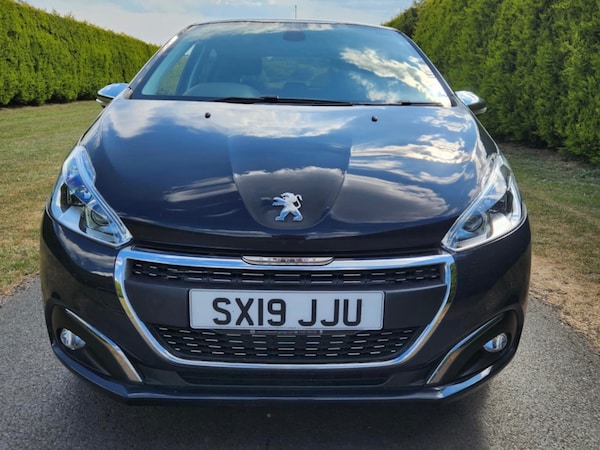Used Peugeot 208 2019 for sale - 74707081: Photo 2
