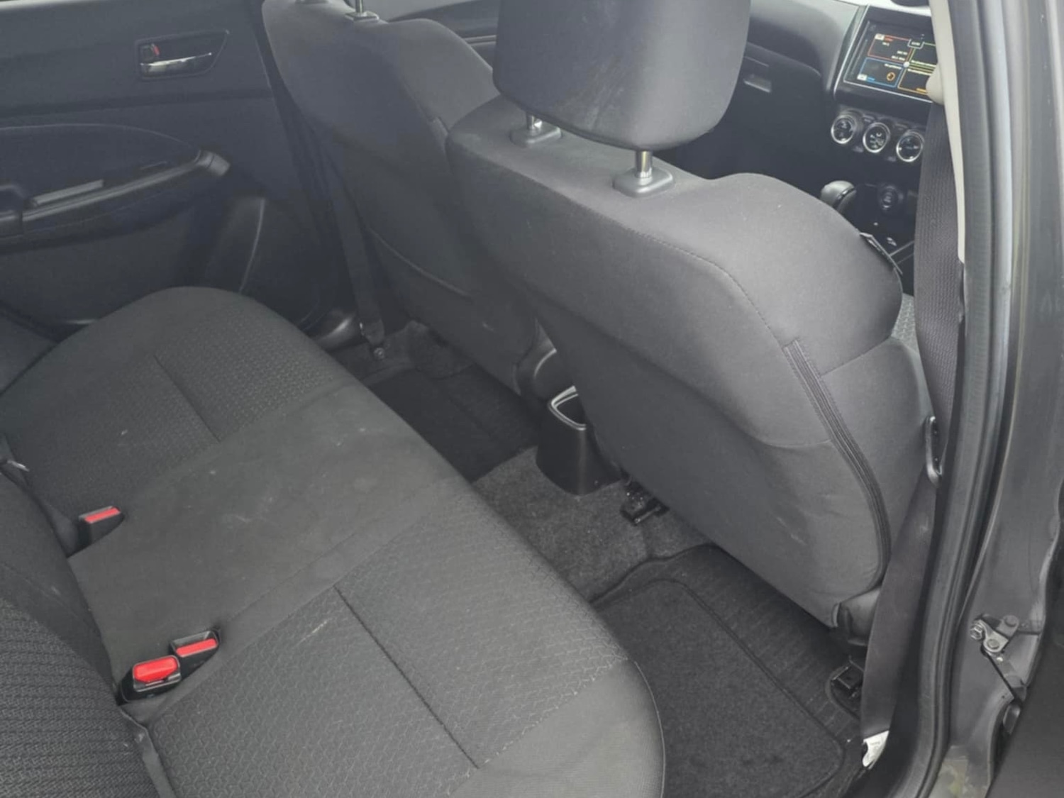 Used Suzuki Swift 2024 for sale - 77324018: Photo 15