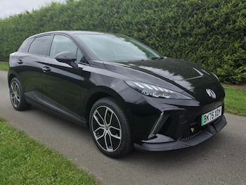 2025 (75) - 150kW Trophy EV Long Range 64kWh 5dr Auto