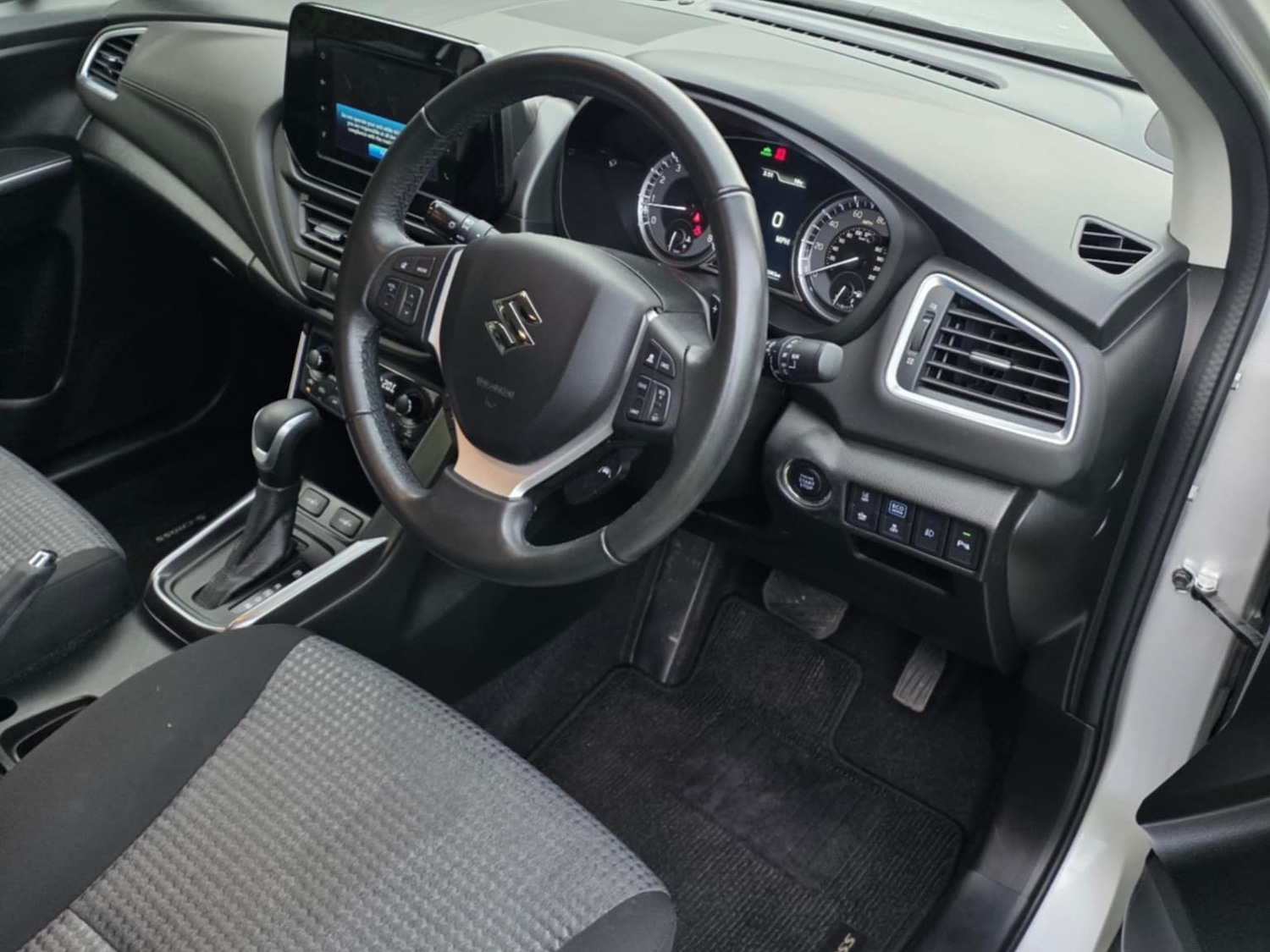 Used Suzuki SX4 S-Cross 2024 for sale - 76493870: Photo 12