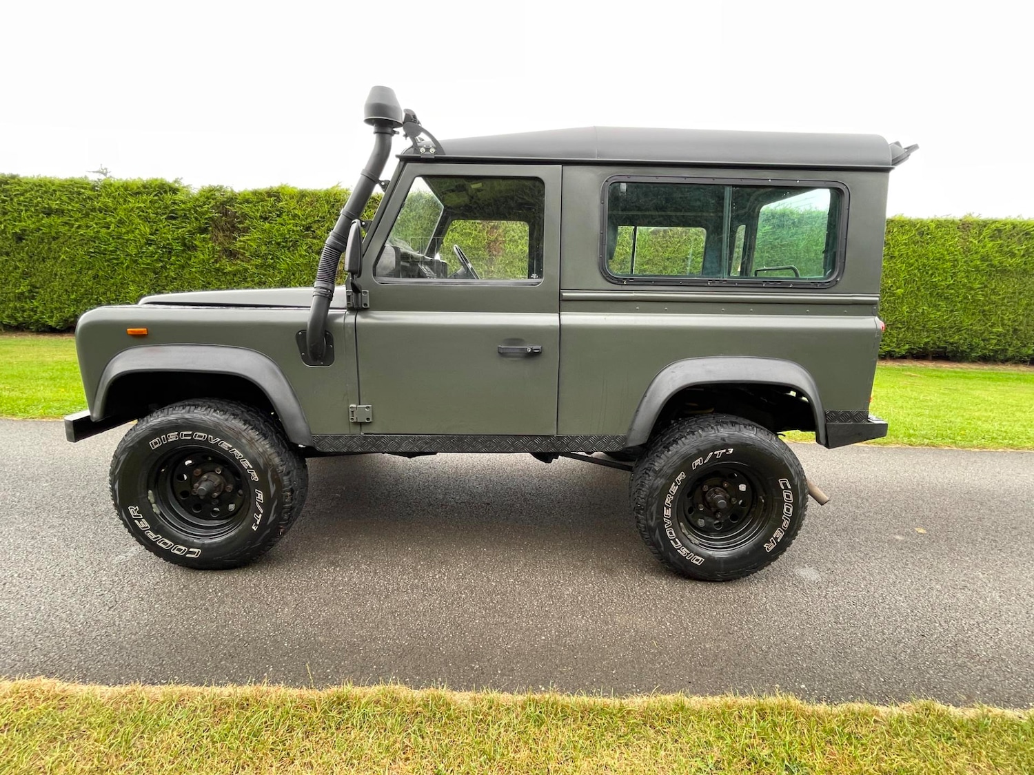 Used Land Rover Defender 90 1989 for sale - 68544262: Photo 5