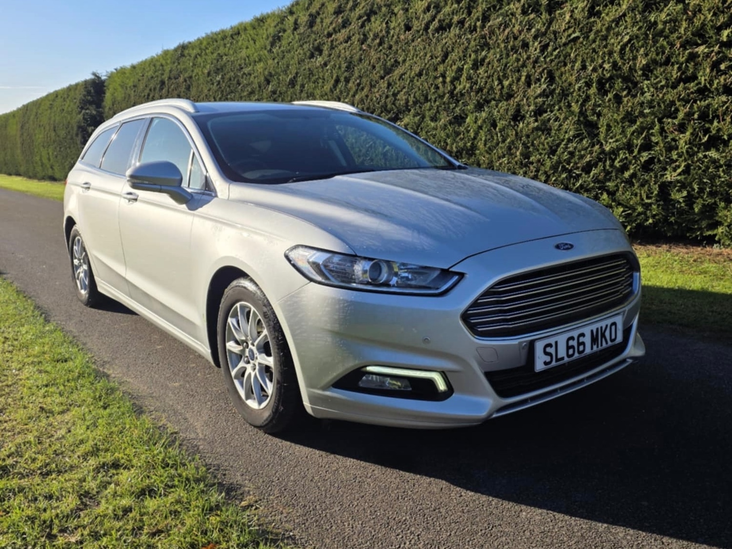 Used Ford Mondeo 2017 for sale - 76792399: Photo 1