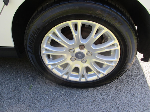 Used Ford Focus 2012 for sale - 57818854: Photo 14