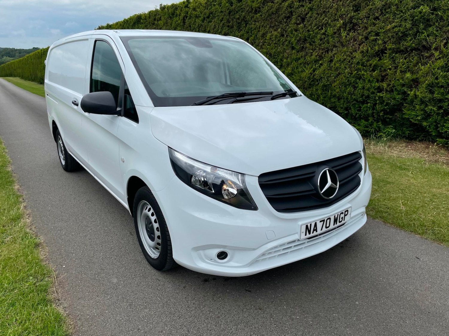 Used Mercedes-Benz Vito 2020 for sale - 60592052: Photo 1