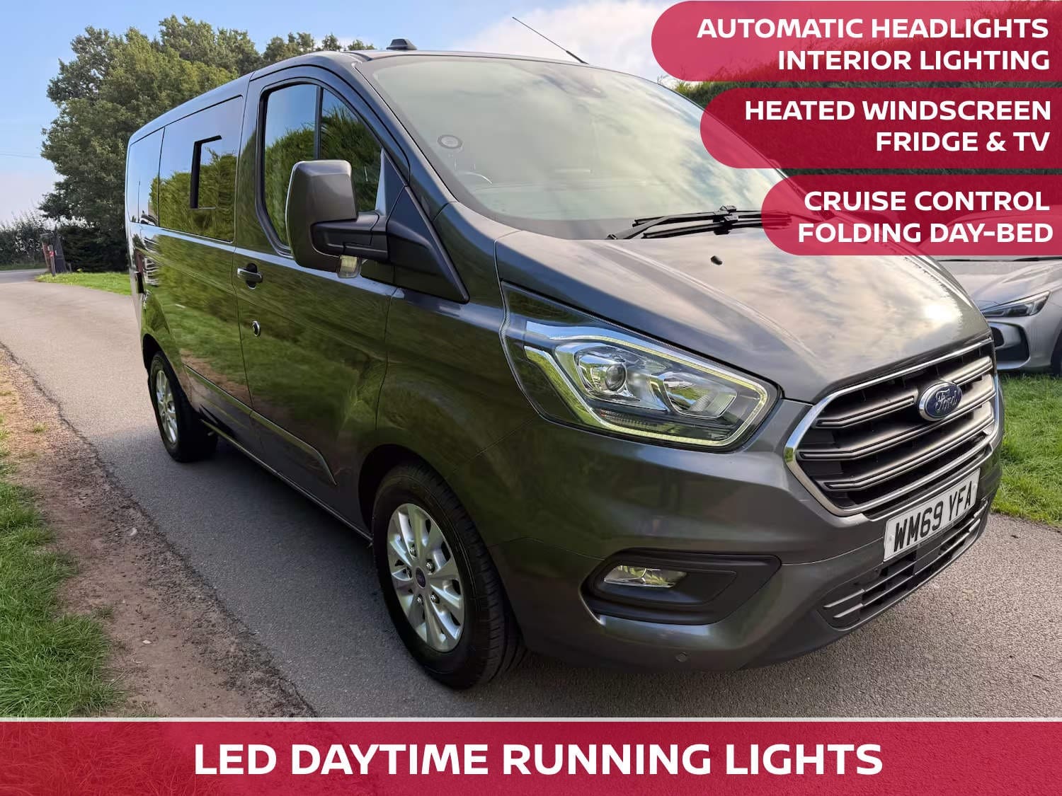Ford Transit custom 2.0 EcoBlue 130ps Low Roof Limited Day Van Ford Transit custom 2.0 EcoBlue 130ps Low Roof Limited Day Van