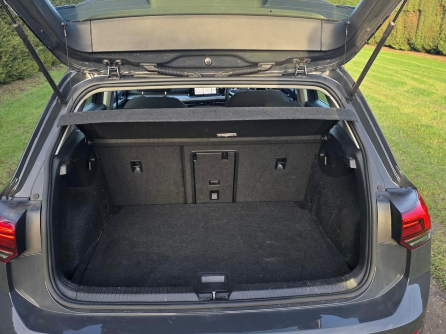 Used Volkswagen Golf 2020 for sale - 77262250: Photo 10