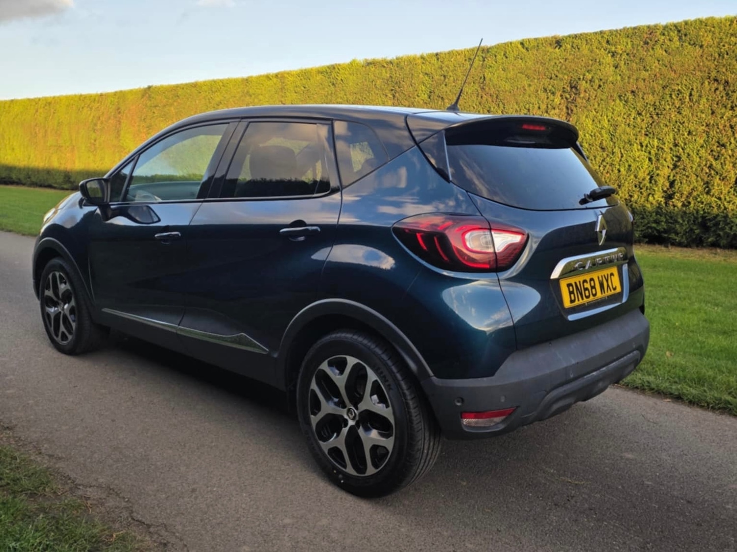 Used Renault Captur 2018 for sale - 76401974: Photo 6