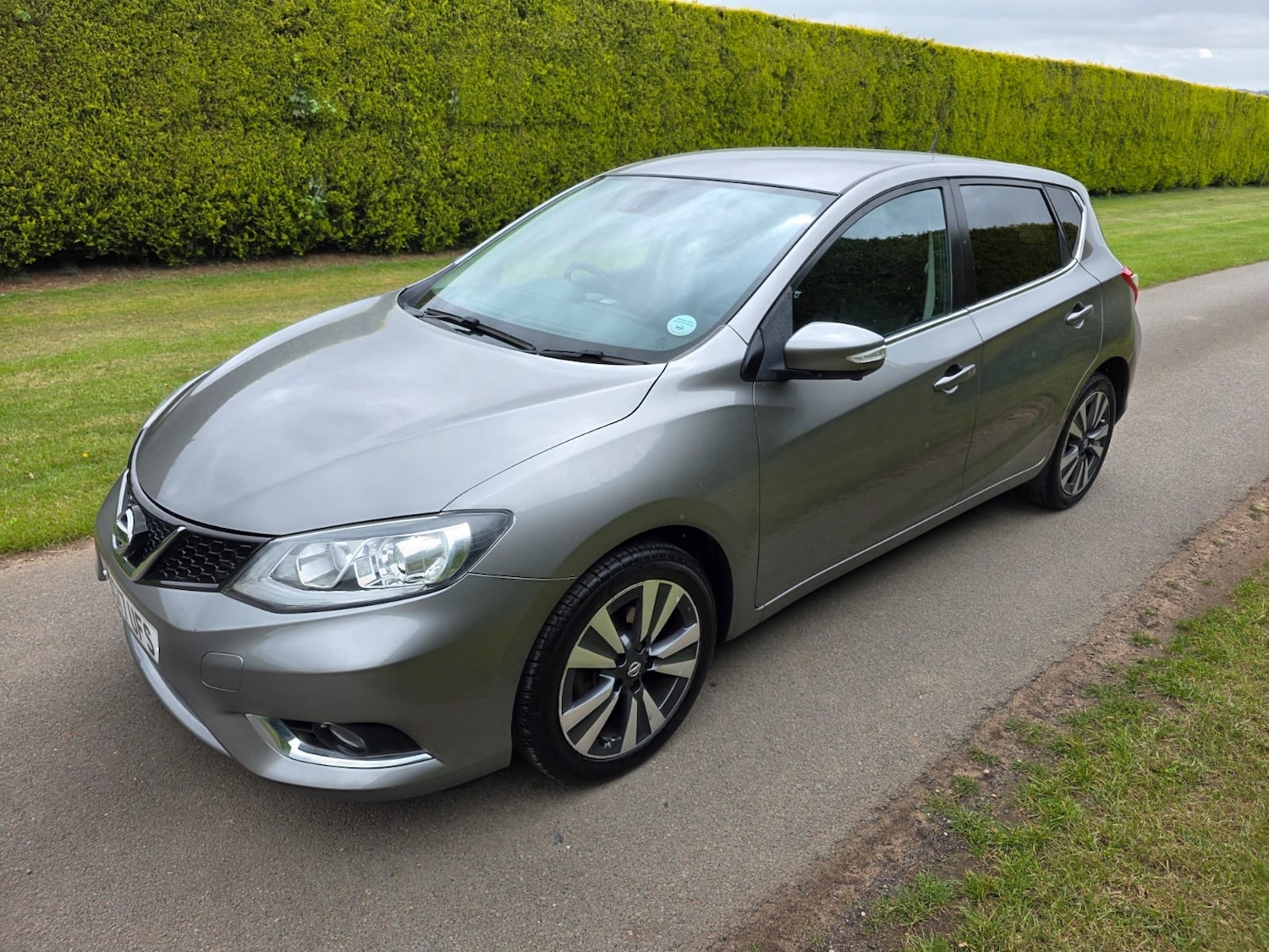Nissan Pulsar 1.2 DiG-T Tekna 5dr Xtronic
