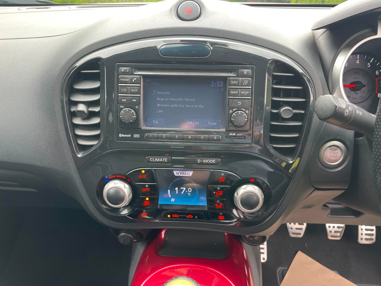 Used Nissan Juke 2011 for sale - 68304533: Photo 19