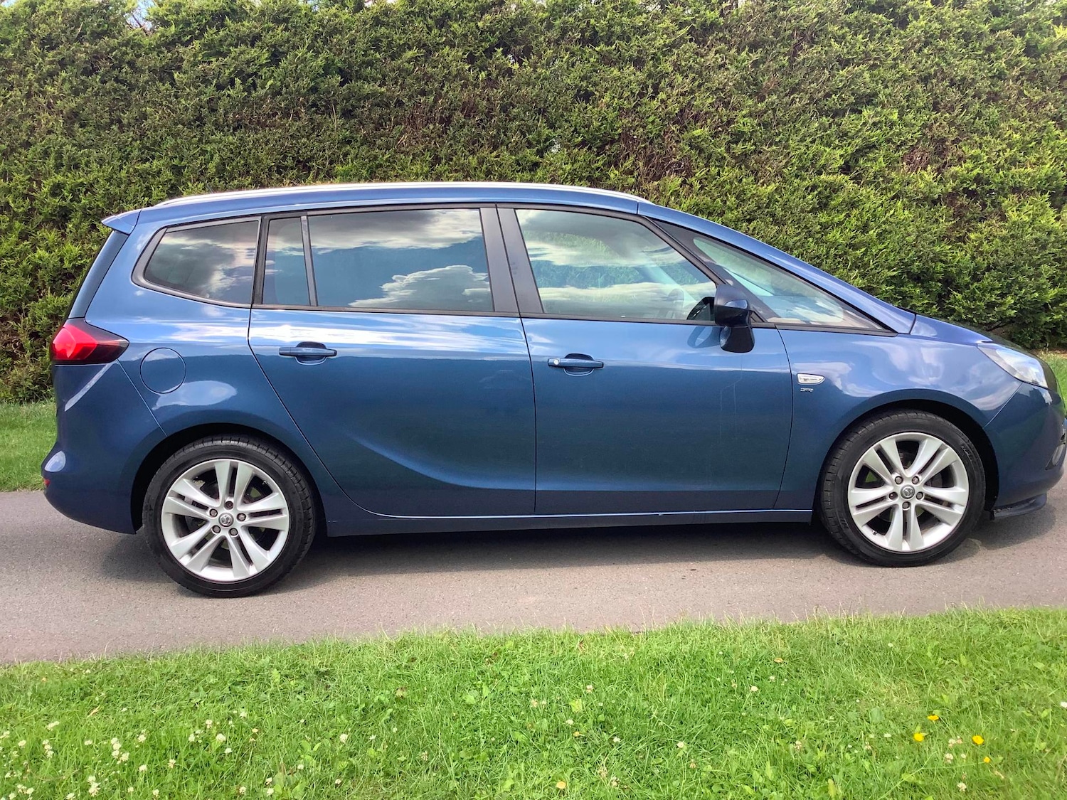 Used Vauxhall Zafira 2015 for sale - 57390972: Photo 12