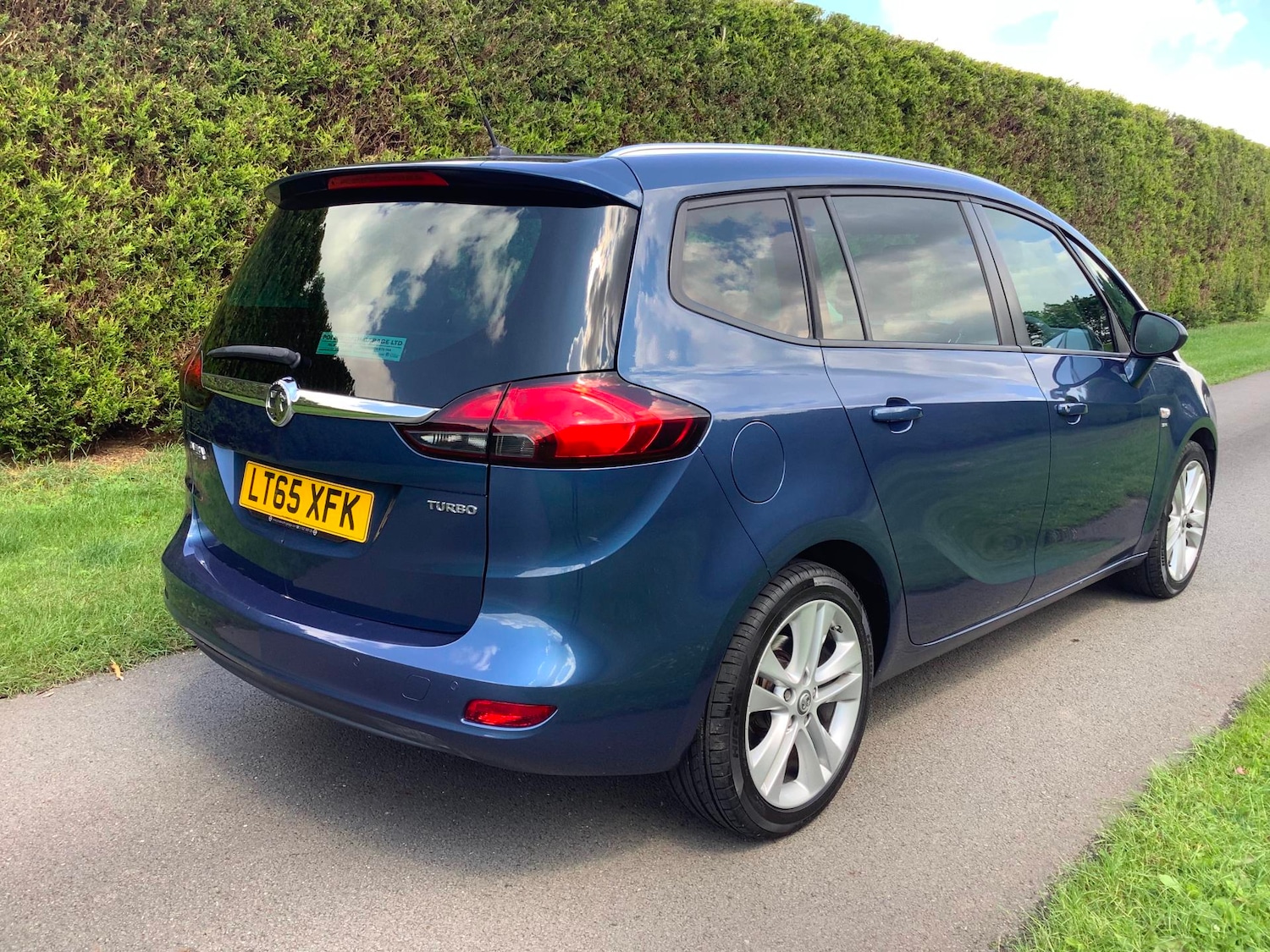 Used Vauxhall Zafira 2015 for sale - 57390972: Photo 8