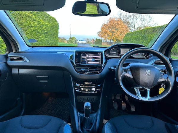 Used Peugeot 208 2012 for sale - 64999924: Photo 17