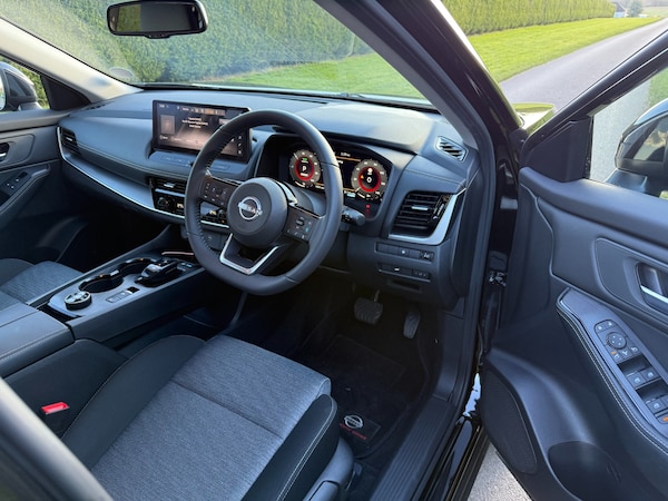 Used Nissan X-Trail 2024 for sale - 73876025: Photo 12