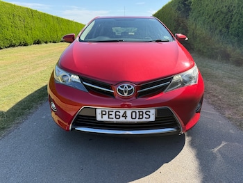 Used Toyota Auris 2014 for sale - 79021328: Photo