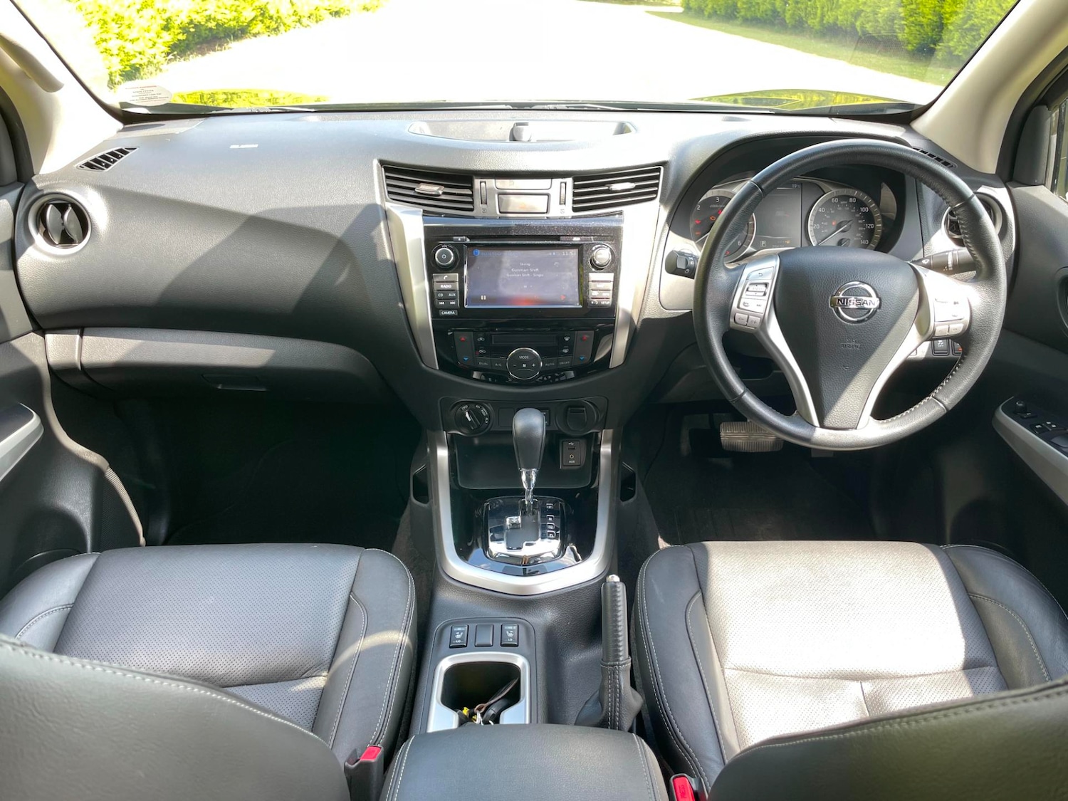 Used Nissan Navara 2018 for sale - 63331421: Photo 18