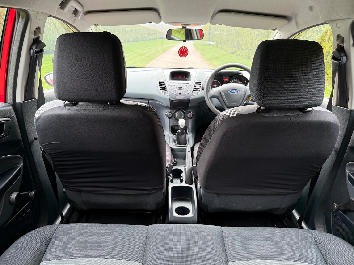 Used Ford Fiesta 2010 for sale - 77984930: Photo 13