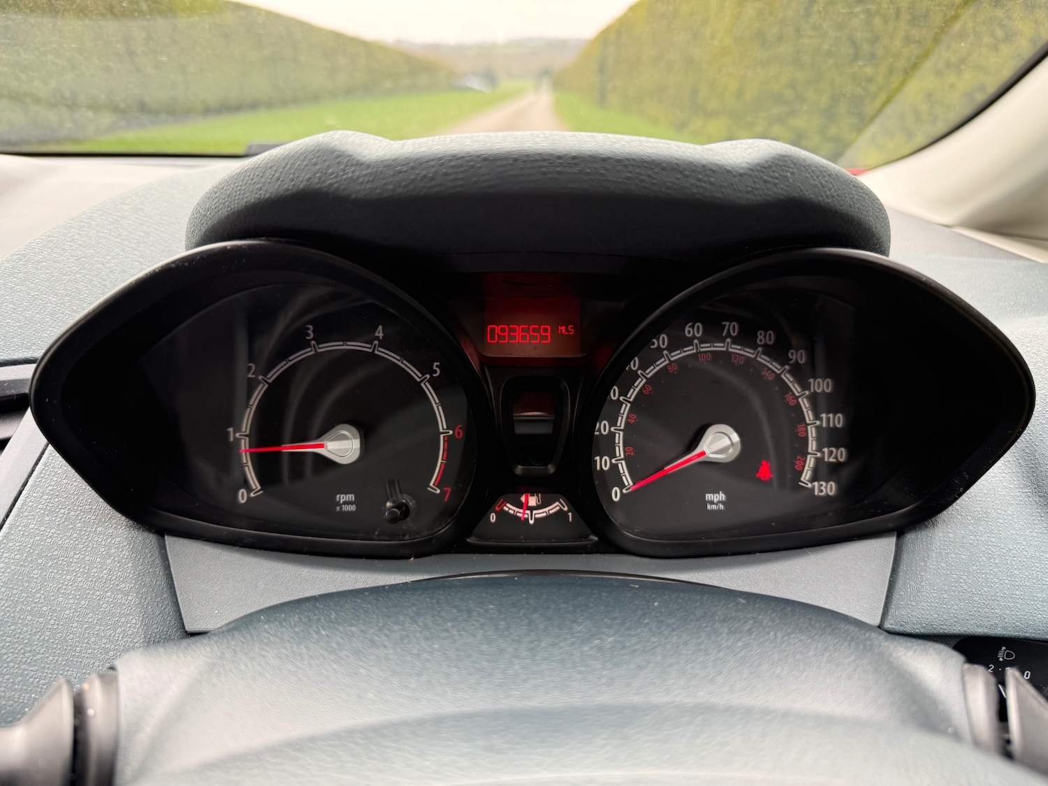 Used Ford Fiesta 2010 for sale - 77984930: Photo 16